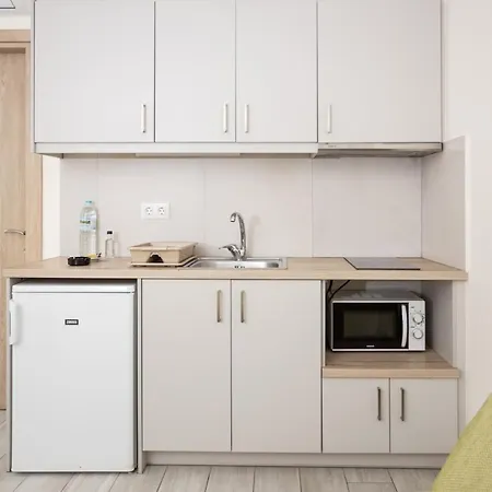 Aparthotel Ilian & 4*