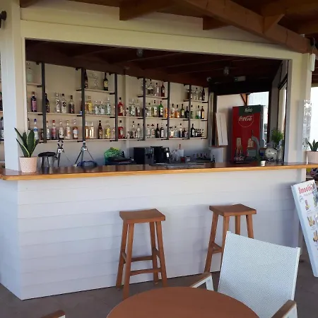 伊利安海滩公寓式酒店