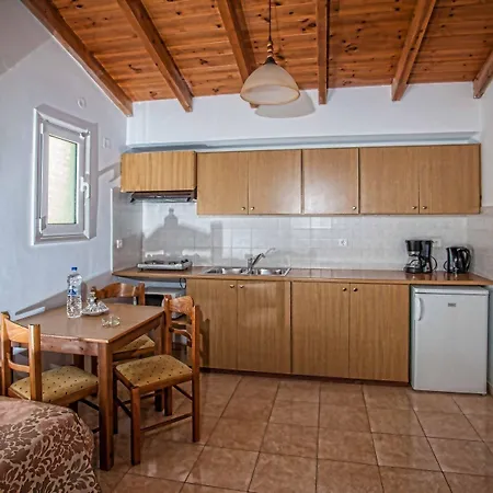 Aparthotel Ilian & 4*