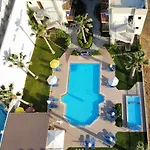 Ilian & Lejlighedshotel 4*