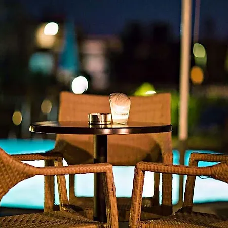 Hotel apartamentowy Ilian & Retimno