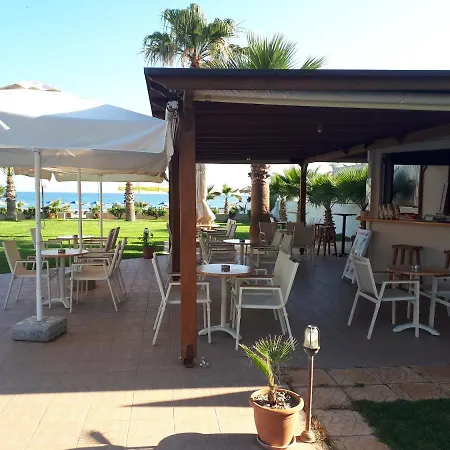 Aparthotel Ilian & 4*