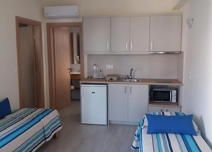 Aparthotel Ilian & 4*