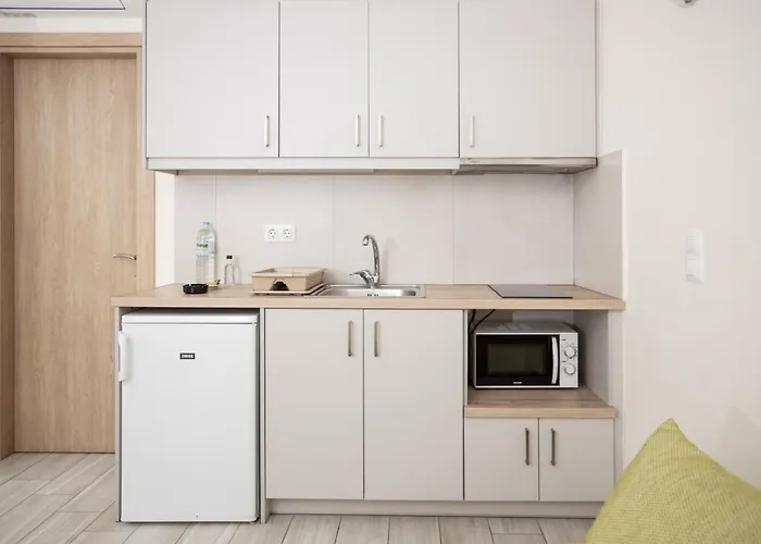 Aparthotel Ilian & 4*